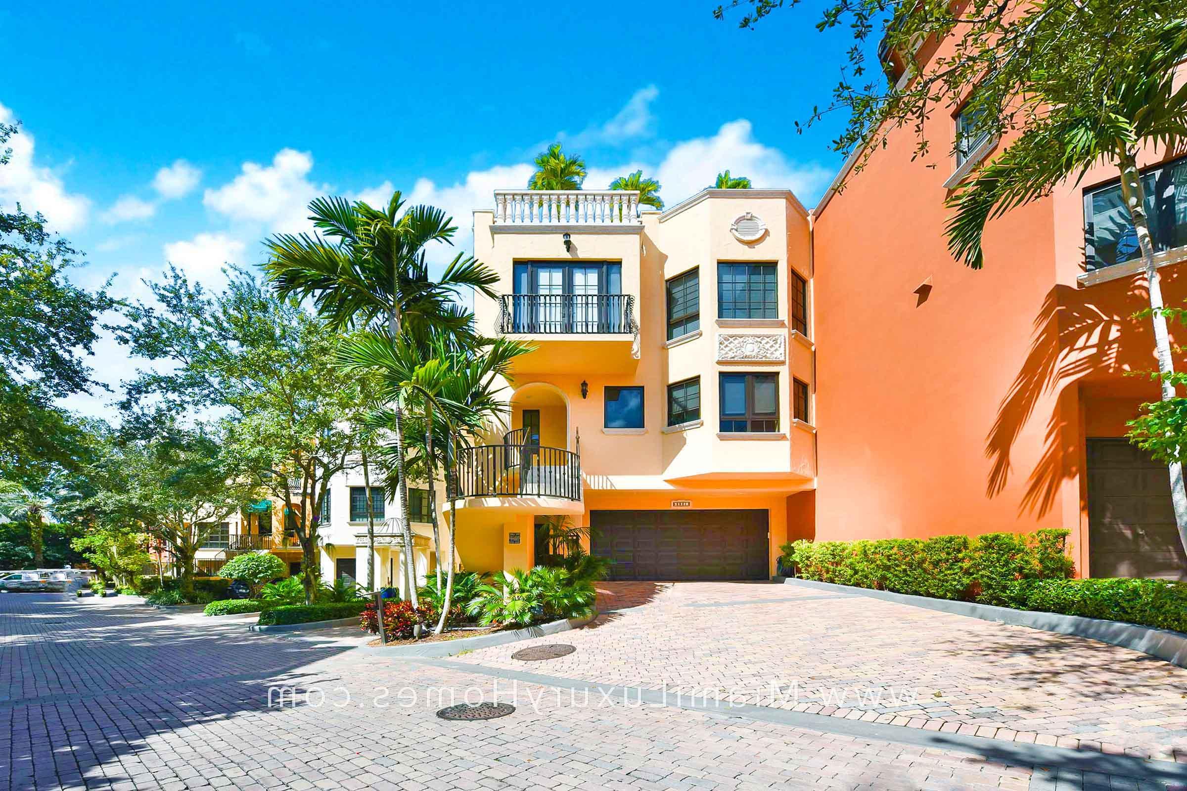 Cloisters on the Bay Townhome