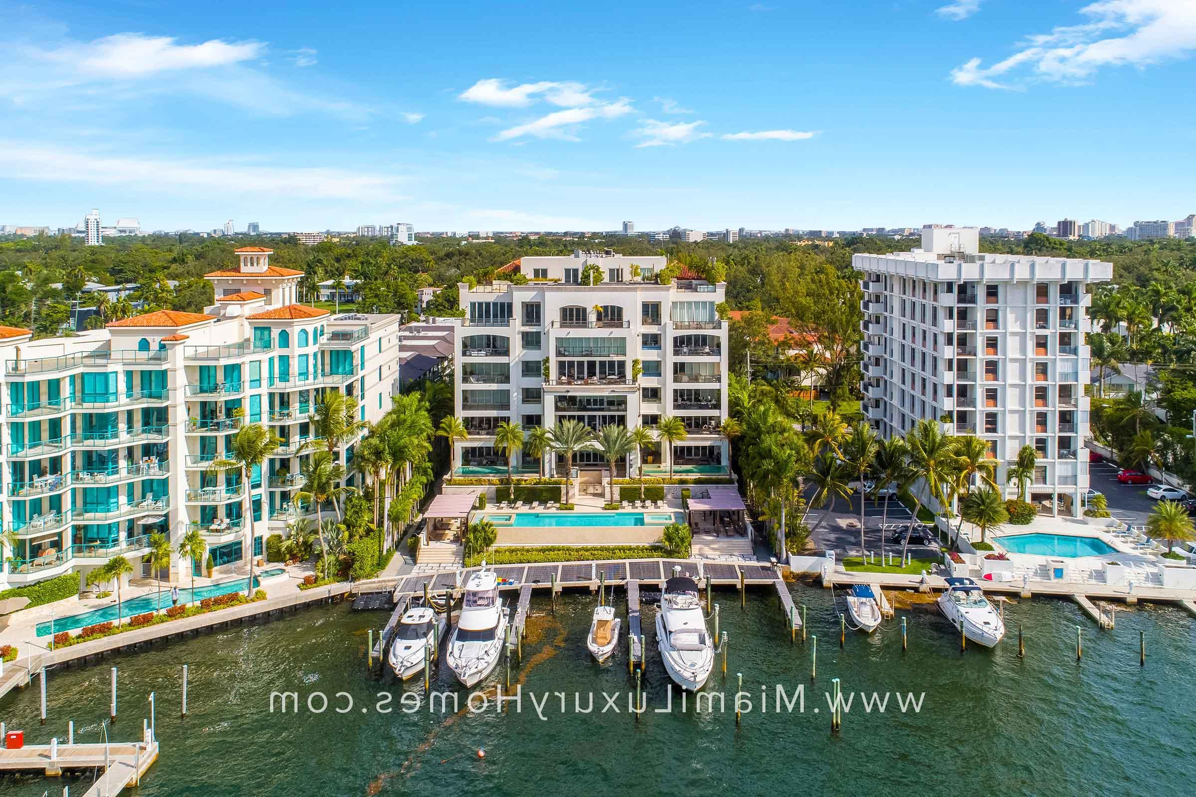 Residences at Vizcaya Pool and Boat Docks